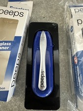 Peeps Eyeglass cleaner, black